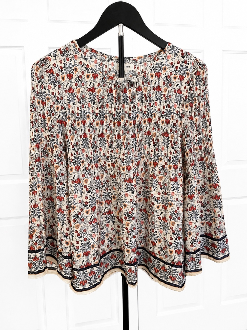 Max Studio Boho Floral Tunic Top in Cream with Rust and Navy Accents